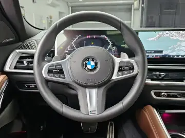 2025 BMW X6 с пробегом 5 845 км