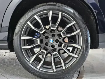2025 BMW X6 с пробегом 5 845 км