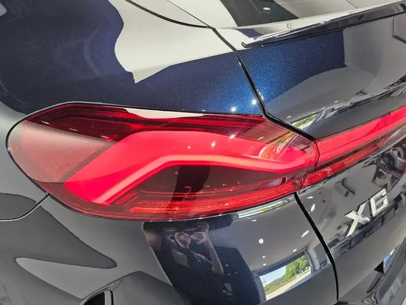 2025 BMW X6 с пробегом 5 845 км