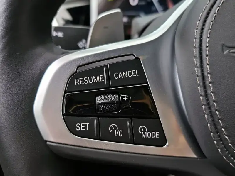 2025 BMW X6 с пробегом 5 845 км