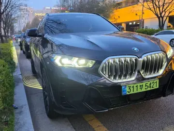 2025 BMW X6 с пробегом 6 439 км