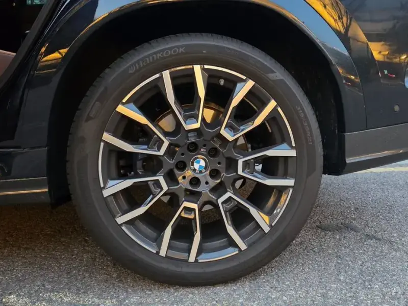 2025 BMW X6 с пробегом 6 439 км