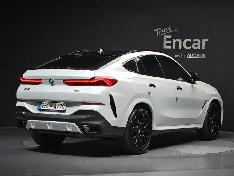 2024 BMW X6 с пробегом 45 622 км