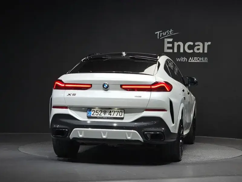 2024 BMW X6 с пробегом 45 622 км