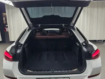 2024 BMW X6 с пробегом 45 622 км