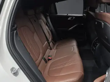 2024 BMW X6 с пробегом 18 123 км