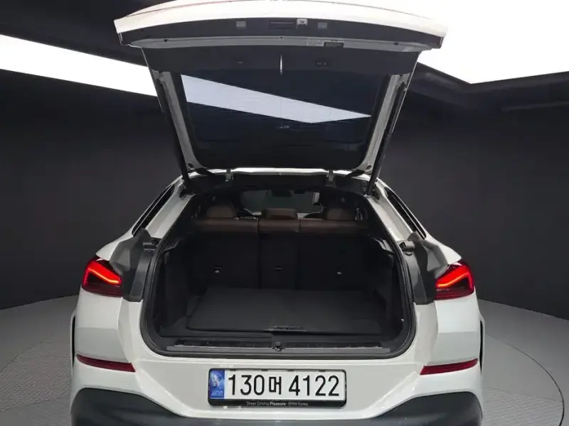 2024 BMW X6 с пробегом 18 123 км