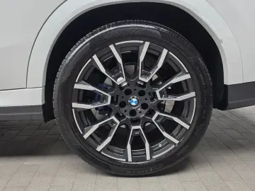 2025 BMW X6 с пробегом 16 918 км