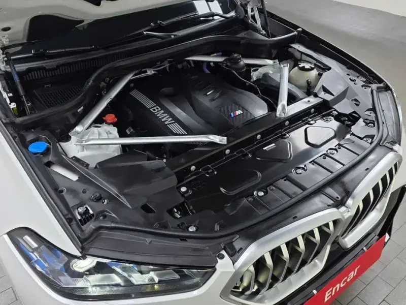2025 BMW X6 с пробегом 16 918 км