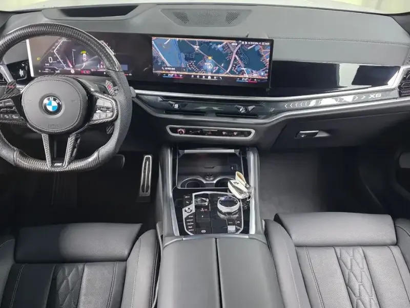 2025 BMW X6 с пробегом 16 918 км
