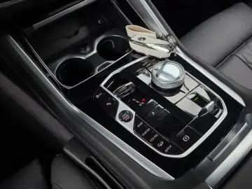 2025 BMW X6 с пробегом 16 918 км