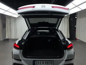 2025 BMW X6 с пробегом 16 918 км
