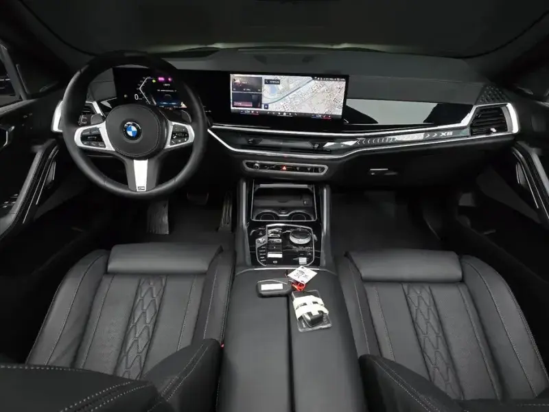 2025 BMW X6 с пробегом 6 208 км