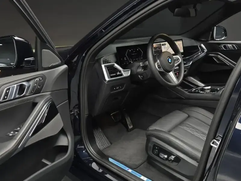 2025 BMW X6 с пробегом 6 208 км