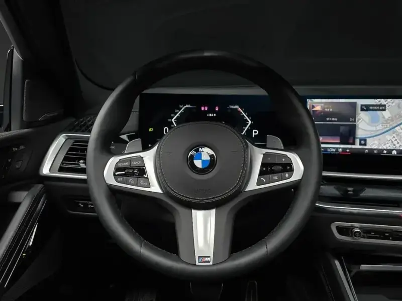 2025 BMW X6 с пробегом 6 208 км