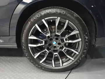 2025 BMW X6 с пробегом 6 208 км