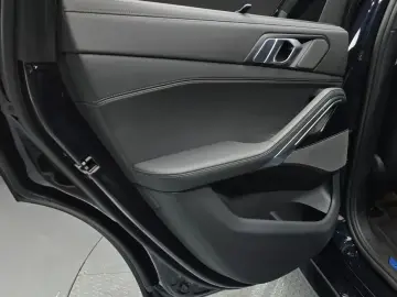 2025 BMW X6 с пробегом 6 208 км