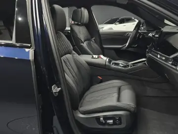 2025 BMW X6 с пробегом 6 208 км
