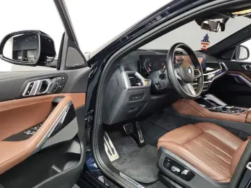 2024 BMW X6 с пробегом 34 689 км