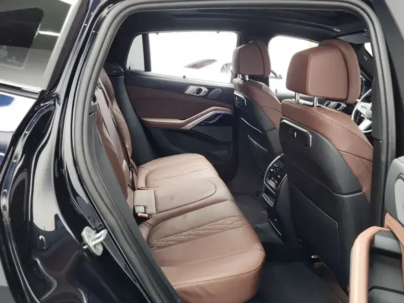 2024 BMW X6 с пробегом 34 689 км