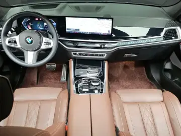 2024 BMW X6 с пробегом 23 573 км