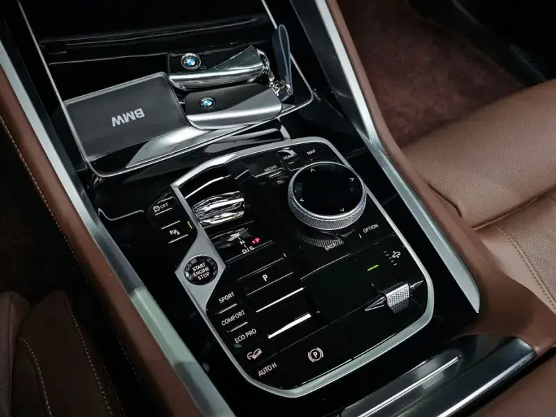2024 BMW X6 с пробегом 23 573 км