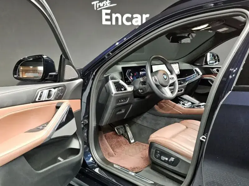 2024 BMW X6 с пробегом 23 573 км