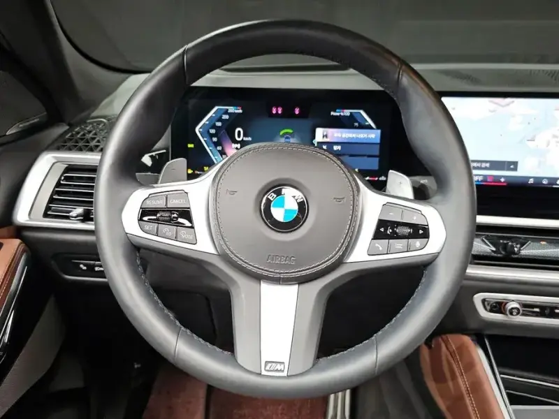 2024 BMW X6 с пробегом 23 573 км