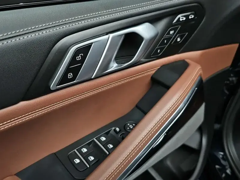 2024 BMW X6 с пробегом 23 573 км