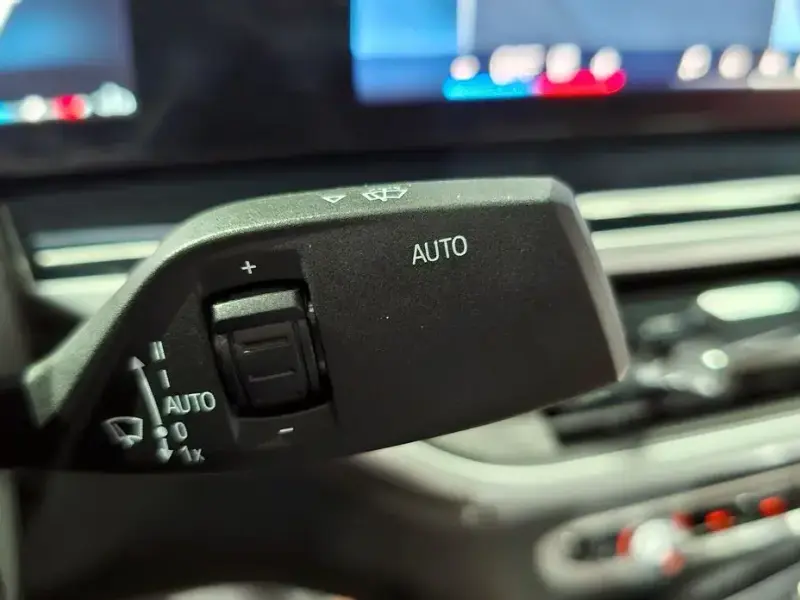 2024 BMW X6 с пробегом 23 573 км