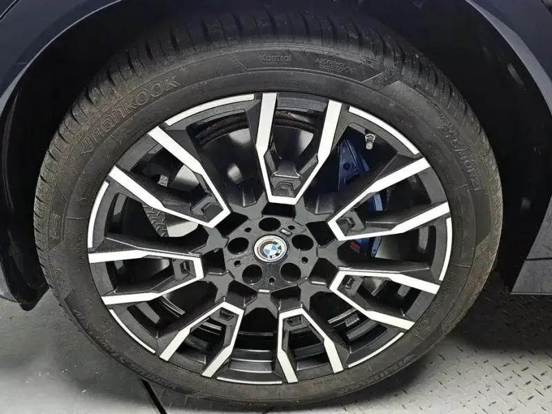 2025 BMW X6 с пробегом 8 023 км