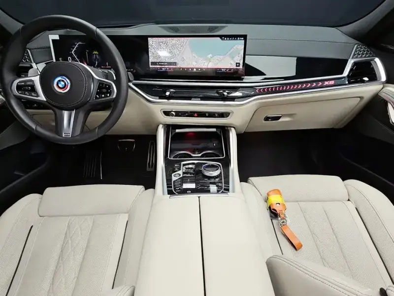 2025 BMW X6 с пробегом 8 023 км