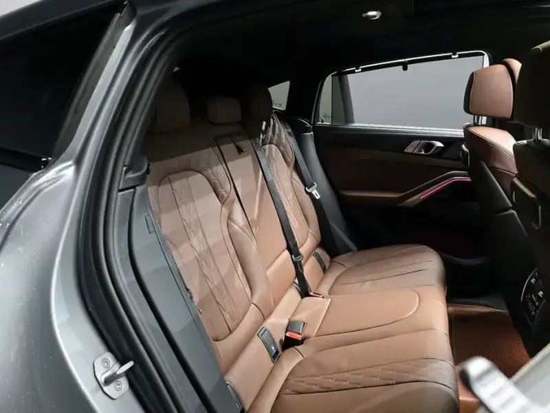 2025 BMW X6 с пробегом 6 549 км