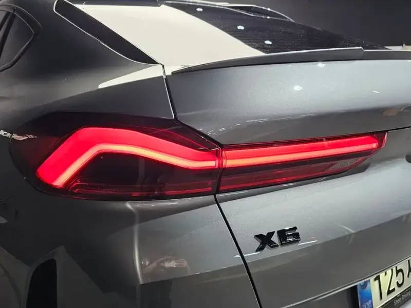 2025 BMW X6 с пробегом 6 549 км