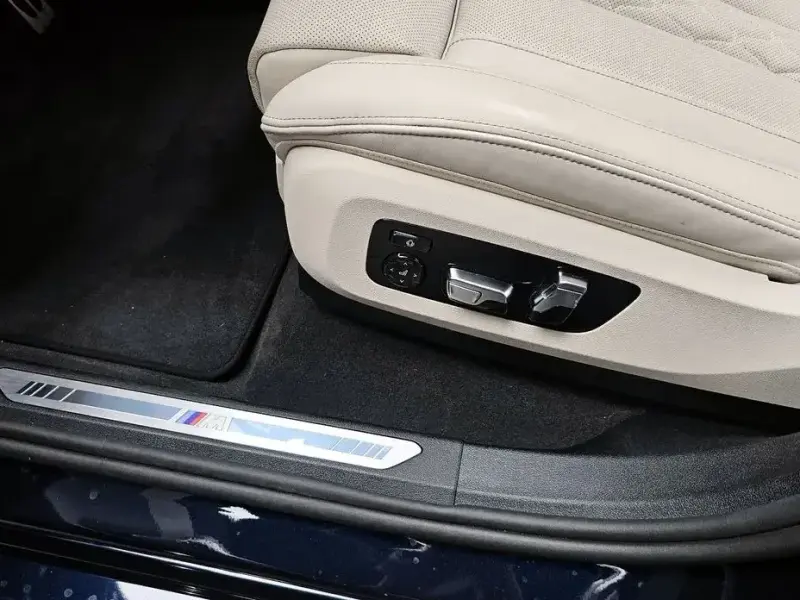 2025 BMW X6 с пробегом 8 023 км