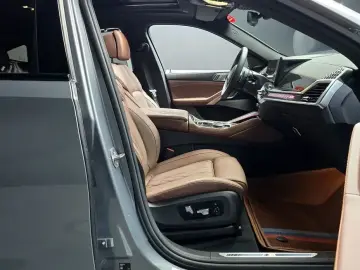 2025 BMW X6 с пробегом 6 549 км