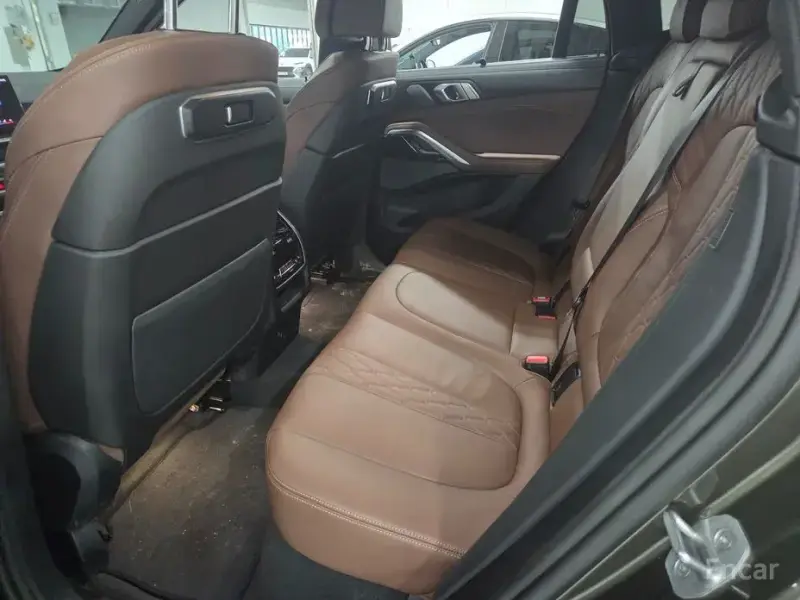 2025 BMW X6 с пробегом 34 496 км