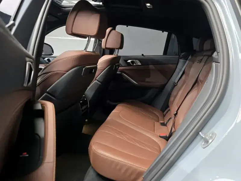 2024 BMW X6 с пробегом 21 166 км