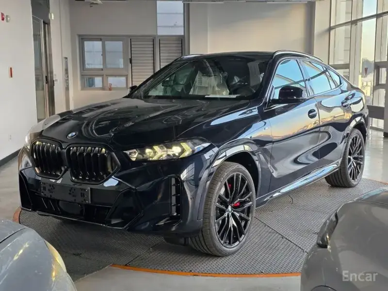 2026 BMW X6 с пробегом 4 000 км