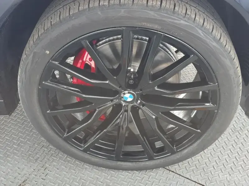 2026 BMW X6 с пробегом 4 000 км