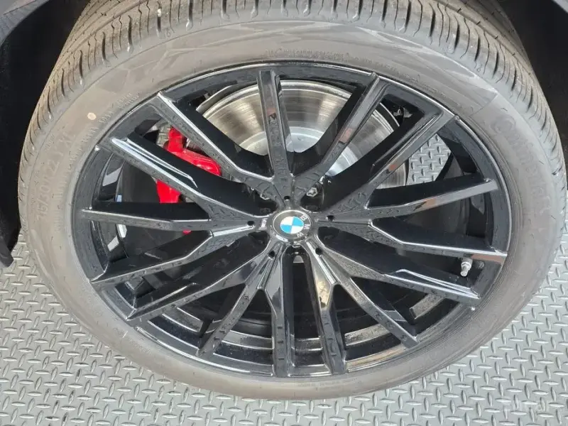 2026 BMW X6 с пробегом 4 000 км