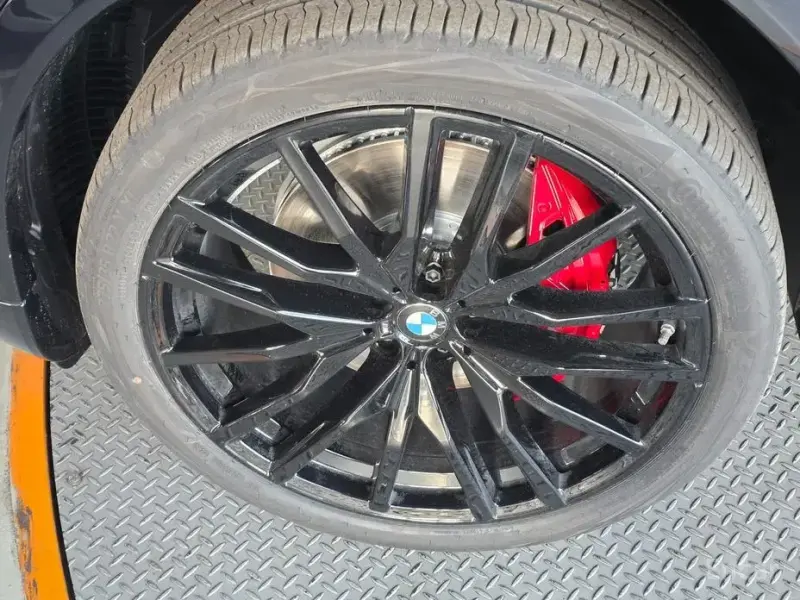 2026 BMW X6 с пробегом 4 000 км