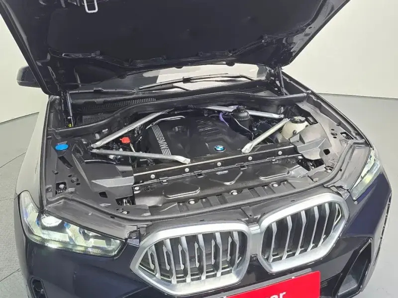2024 BMW X6 с пробегом 40 415 км