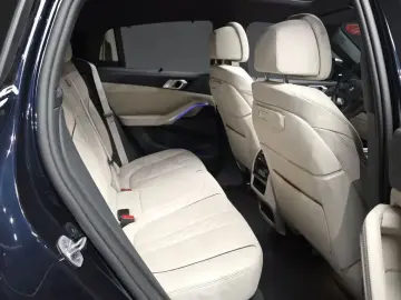 2025 BMW X6 с пробегом 9 079 км