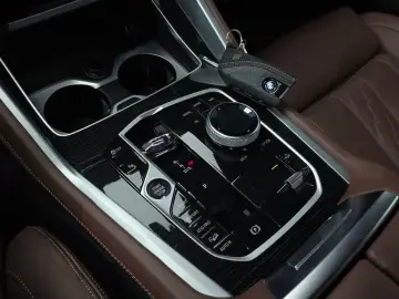 2024 BMW X6 с пробегом 40 415 км