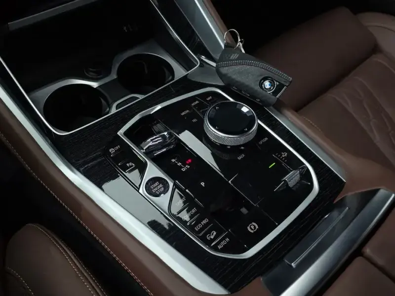 2024 BMW X6 с пробегом 40 415 км