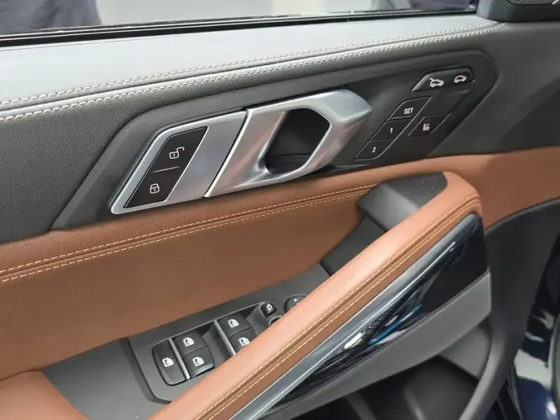 2024 BMW X6 с пробегом 40 415 км