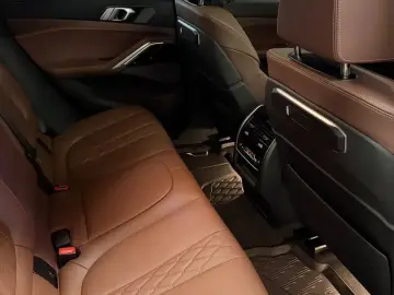 2025 BMW X6 с пробегом 20 855 км