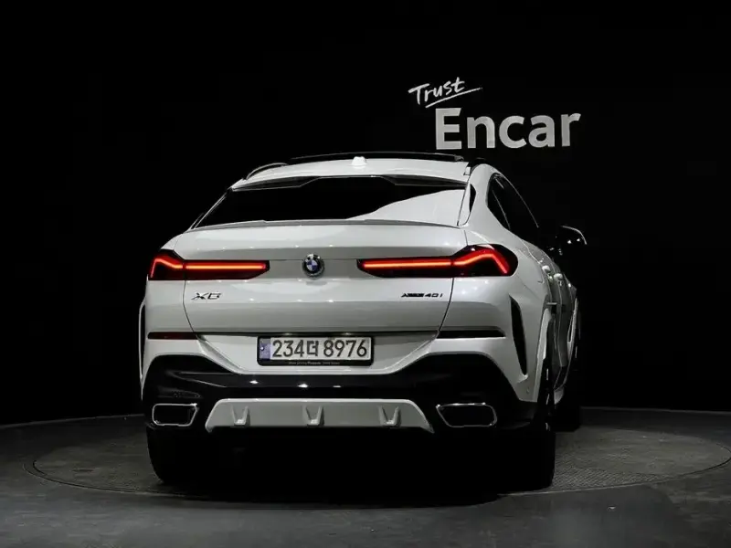 2024 BMW X6 с пробегом 15 904 км