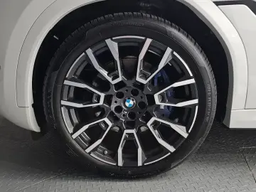 2024 BMW X6 с пробегом 15 904 км
